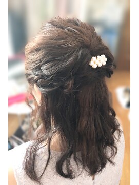 フレンズ 平岡店(friend's) 【札幌平岡 ヘアセット(ハーフアップ)】 木村美菜子