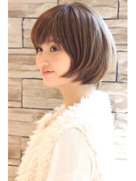 レウナ 外苑前(Reuna) 【30代40代50代】丸みが綺麗なハンサムマッシュ