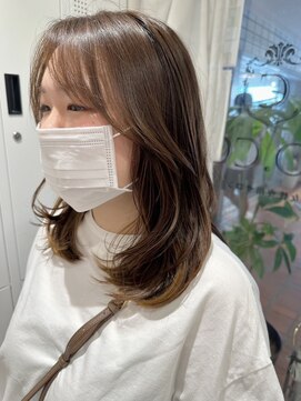 ナビバイケンジ(NaVI by KENJE) 顔まわりレイヤー×ベージュ