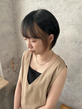 フィル(fil.) ［fil.西村］地毛×ベージュ　インナーカラー/ショート