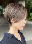 大人美人ショート　バレイヤージュ　だった白髪染め