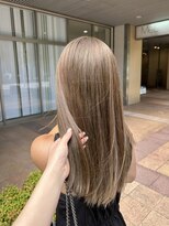 メル ヨコハマ(MeL)&nbsp;ほんのりオリーブなミルクティーベージュ