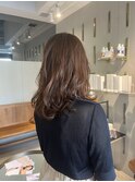 コテ巻きパーマロングヘア