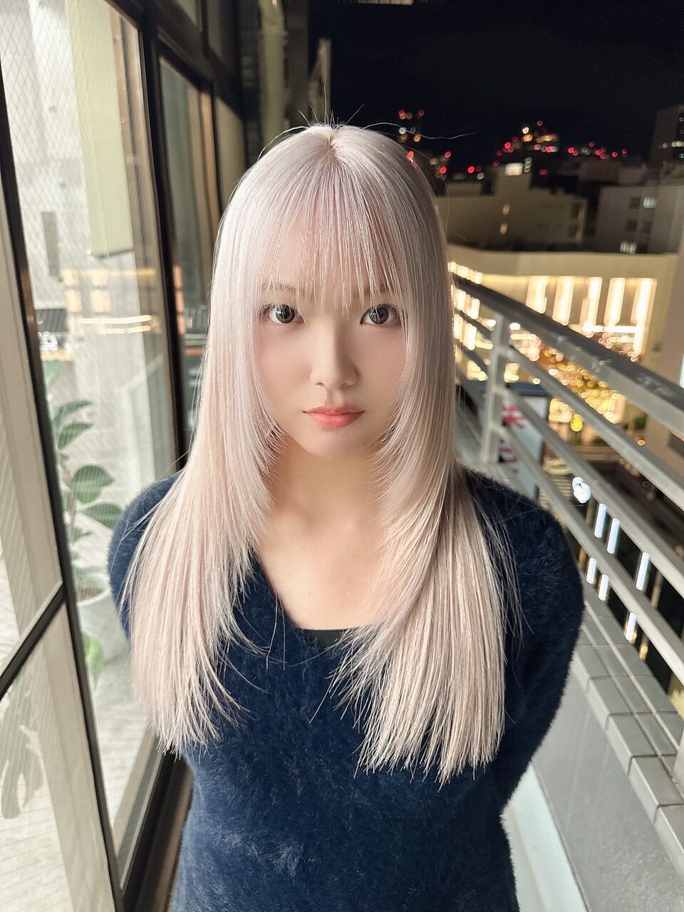 ホワイトブロンド：L236472928｜モニカ 栄店(MONIQA)のヘアスタイル