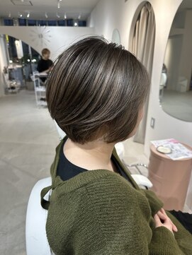 サンク(SANC) ショートボブ×アンブレラカラー