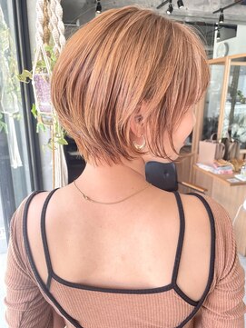 フェリアあべの(FERIA) 【天王寺 あべの】ショートボブ/ミニボブ/くびれショート(田岡)