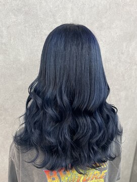 アン ブリーチ(UN BLEACH) ネイビーブルーカラー♪