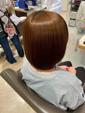 エヌアンドエーコンティ(N&A CONTi) 品格UPする◎うるツヤ内巻きミニボブ/髪質改善/艶髪