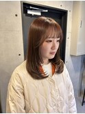 内巻きミディアム/顔周りレイヤー/美髪