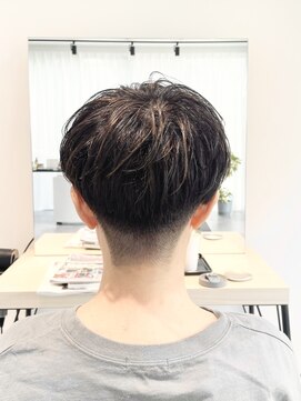 ストフ(stof) 刈り上げショート/ツーブロック/ハイライト/マッシュショート