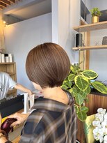 THINK AND 丸みショート / ベージュカラー