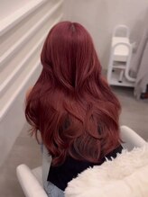 アンド ティグル クマモト(&.TIGRE KUMAMOTO)&nbsp;くびれヘア/レイヤーカット/ラベンダーピンク/チェリーレッド