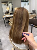 ケア 神戸(CARE)&nbsp;ハイライトを活かしたナチュラルベージュ