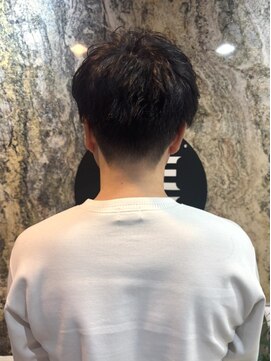 ベベ('BEBE) メンズナチュラルなマッシュ【ショート】