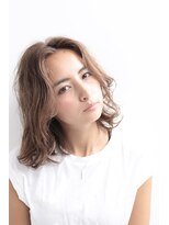 ネオリーブアイム 横浜西口店(Neolive aim)&nbsp;外国人風グレージュカラーのミディアムヘア 切りっぱなしボブ