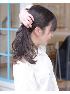 バレーチェア(valley chair) [valleychairひばりが丘]横顔美人なグレージュ３Dカラー☆