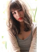 大人かわいいナチュラルロング/デジタルパーマ/小顔/高柳