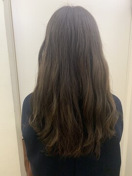 パティオン(PATIONN) ロングスタイル☆グレージュでツヤサラにしました！！