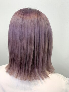 ジウ 上通り(JIU) 10代20代30代☆ツヤ感ベージュ×透け感ストレート外ハネボブ