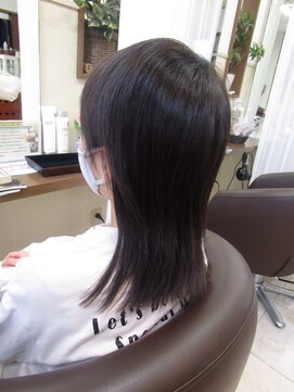 コアフィールフィス(COIFFURE fils) 《見附　今町》キッズ　女の子　耳かけロング