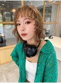 ベージュ×パーマ風