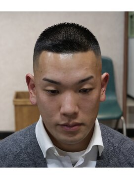 ニューオールド 三軒茶屋(NEW OLD) スキンフェード