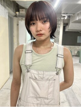 リム(LIM) ショートウルフカット