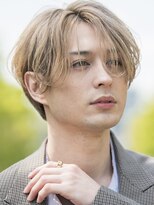 ミルクティーベージュツーブロックメンズセンターパート