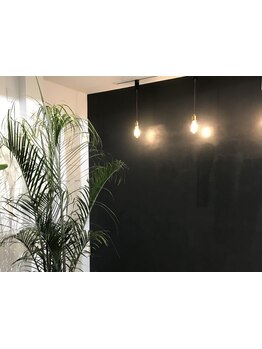 お得に可愛くなれる！！と学生さんにも好評のサロン♪学生限定クーポンのご用意もございます◎