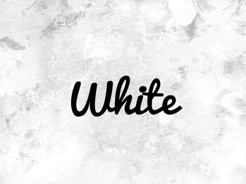 ホワイト(White)の写真/セルフスタイリングを楽に♪サロンでの仕上がりが自宅でも再現できるように計算されたカット技術が好評！