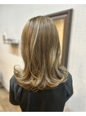 マットベージュハイライト