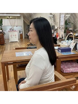 ジジ(JiJi) 髪質改善/縮毛矯正/酸性ストレート/ヘッドスパ/白髪染め