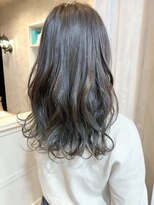 キャアリー(Caary)&nbsp;福山市美容室Caary20代30代ロングヘア透明感グレージュカラー