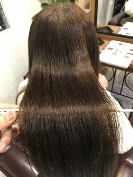 フレイズ銀座(Fraise Ginza) 岩井【Fraise】超自然な究極ストレートヘア