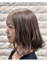 ヘアメディアブロー(Hair Media BLOW) ミルキーミディボブ