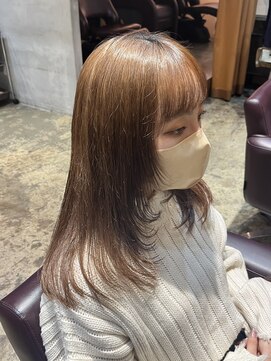 フークフーク(HOEK HOEK) 【顔周りとつなげるレイヤーカット】Instagram@nene_55.as