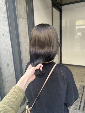 アウラ(AURA) グレージュカラー透明感カラーオリーブカラー