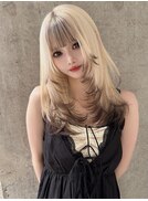 ブロンド×裾カラー