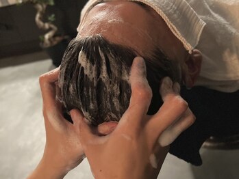 デュード(DUDE)の写真/髪のお悩みに合わせた施術をご提案！頭皮の汚れをしっかり落とし、コリをほぐすことで頭皮から健康に―。