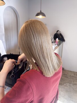 ミュゼリーブル(Musee libre) : ブロンドボブ :