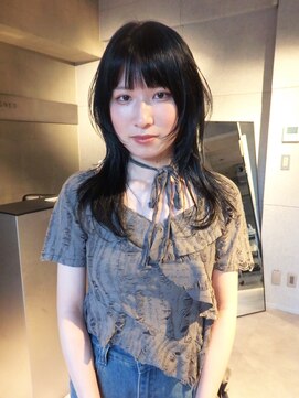 アンフェインド02(UNFEIGNED 02) 黒髪カタログ/クラゲヘアー/レイヤーカット/小顔/伏見/栄