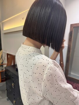 オーイット(ooit) ＊切りっぱなしボブ×ナチュラルストレート＊