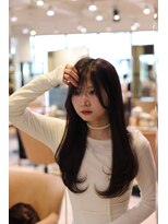 グランド(GRAND)&nbsp;ロングヘア30代40代ストレートレイヤー前髪なし表参道【平島】