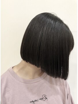 シンプル(Simple) 【切りっぱなしボブ】
