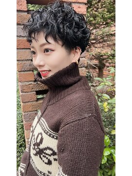 ミモザワークス(Mimosa Works) ミヤザキスタイル　20代30代40代 黒髪刈り上げハンサ ムショート