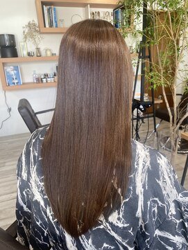 ラポール(Rapport) 透け感あるオリーブベージュで美髪のロングレイヤー