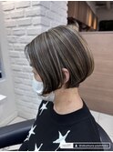 白髪ぼかし/脱白髪染め/白髪/大人女性/髪型/細めハイライト