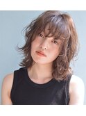 外国人風アンニュイレイヤースタイル