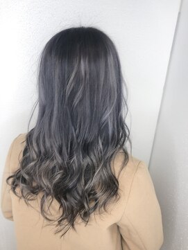 リーオオサカ(Lee Osaka) グレージュ