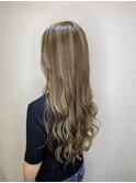 くすみベージュハイライト